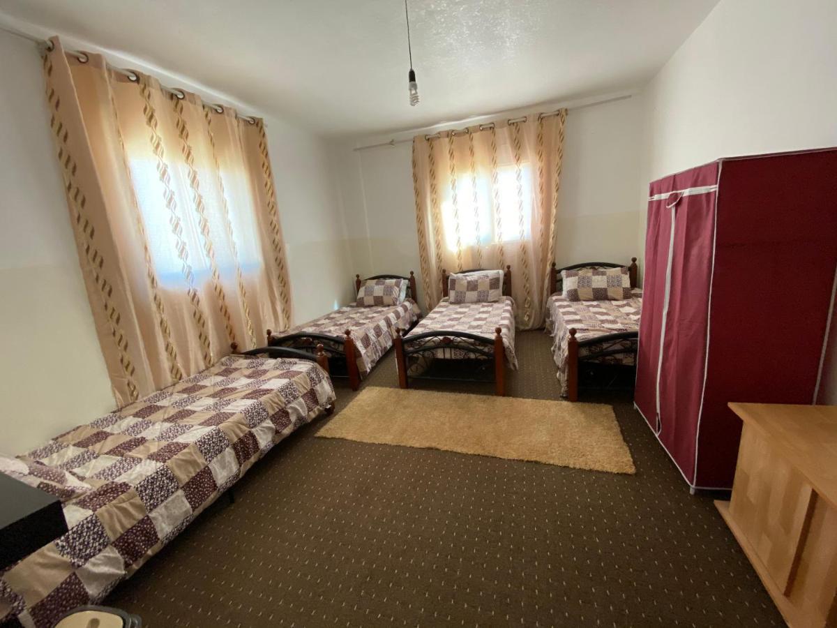 Petra Family House Bed & Breakfast Exterior foto
